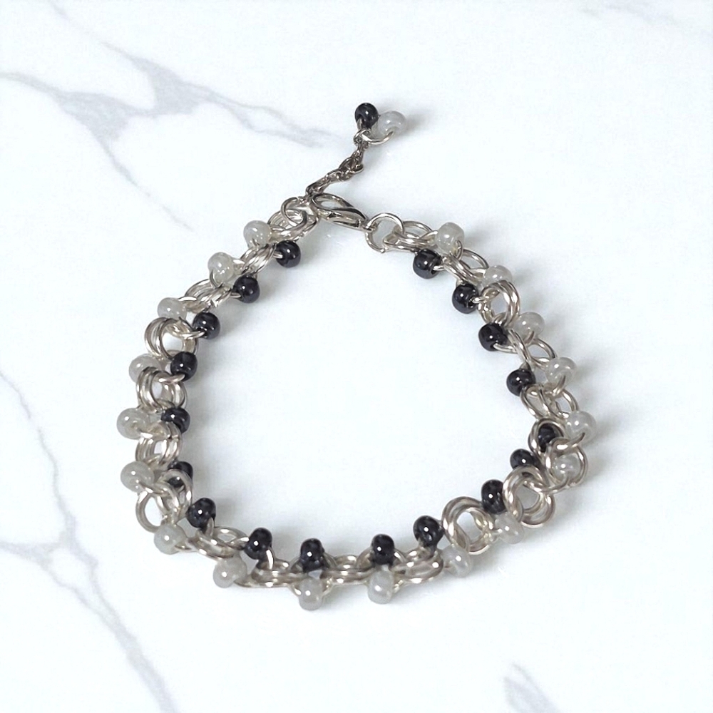 Iridescent Glass Bead Chainmaille Bracelet with Extender